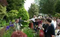 Le stand du jardin du morvan Dimanche 15 mai 2005 