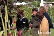 Thierry DENIS en action sur son stand vendredi 19 mai 2006